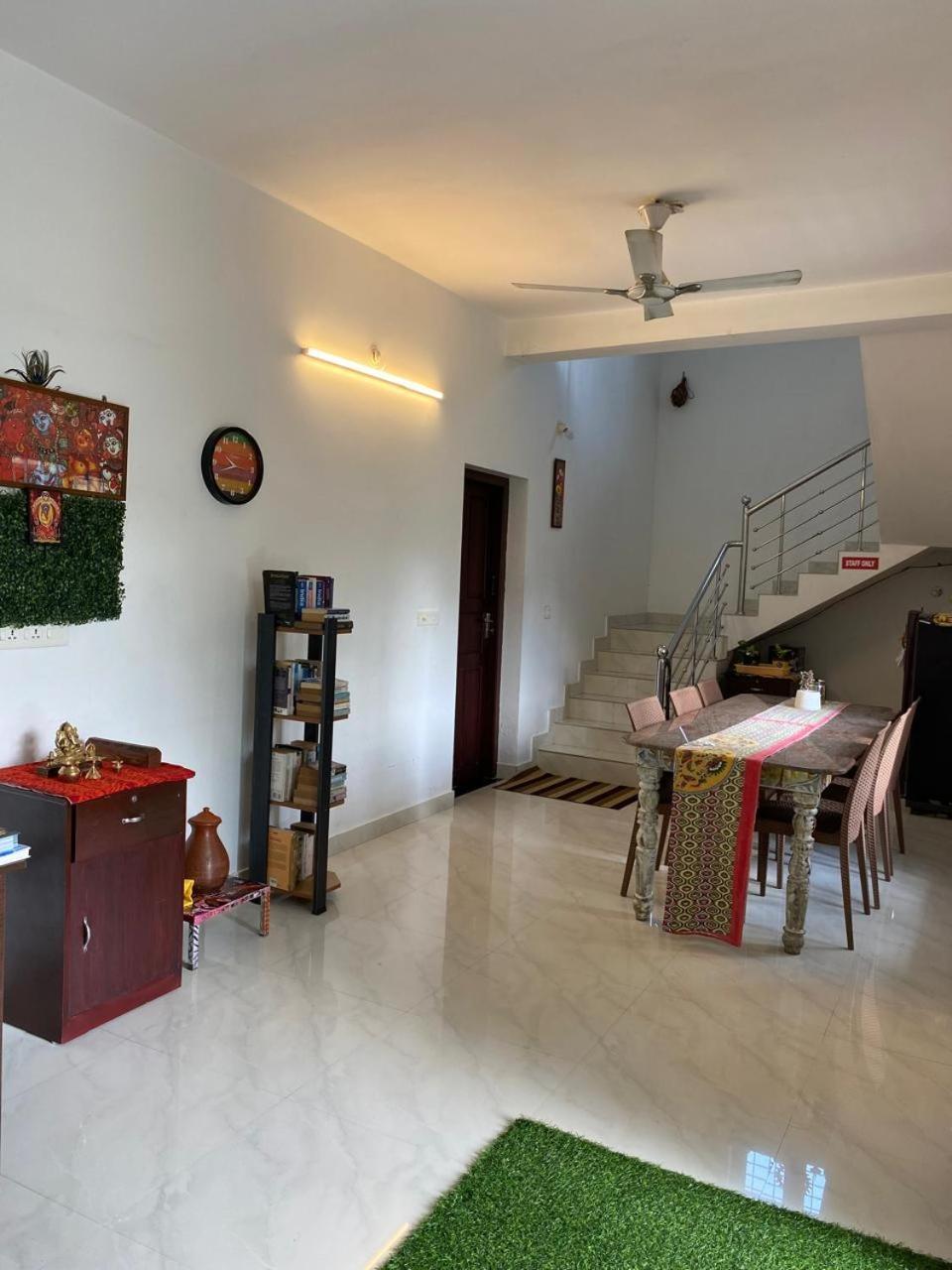 Sree Valsam Inn Bed Breakfast Alappuzha Esterno foto