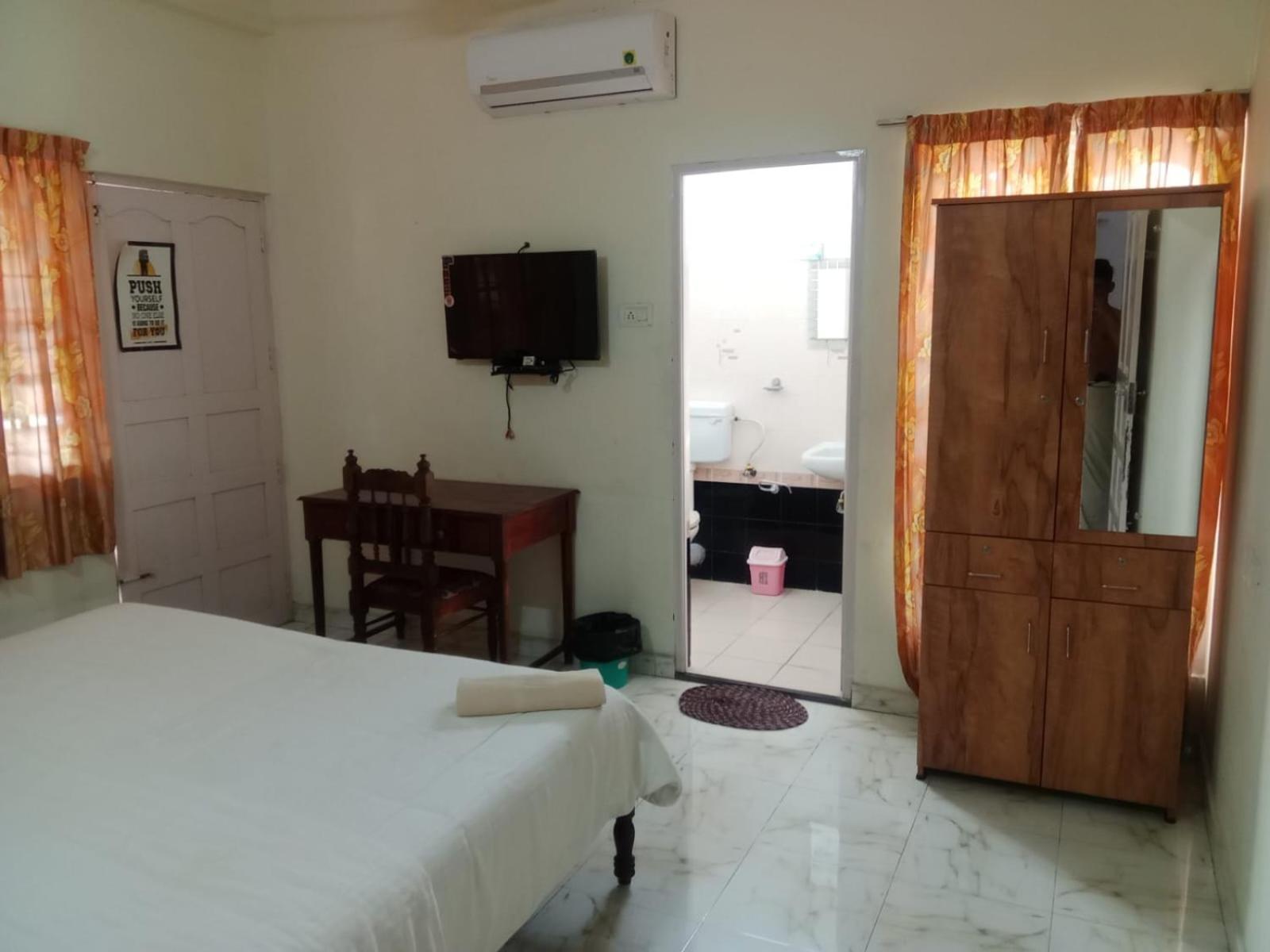 Sree Valsam Inn Bed Breakfast Alappuzha Esterno foto